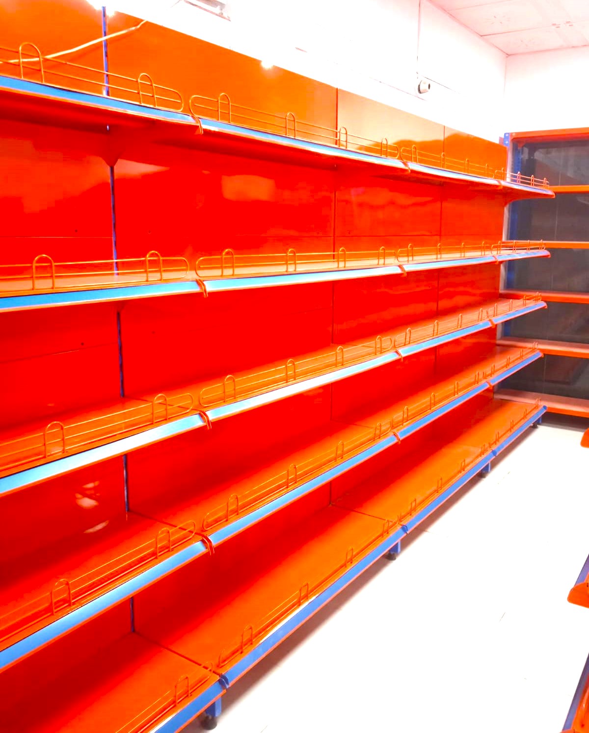 Standard Quality Wall Gondola